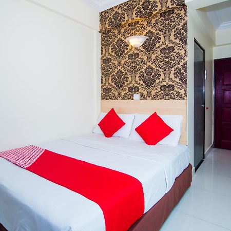Sea Princess Hotel Teluk Bahang Exterior foto